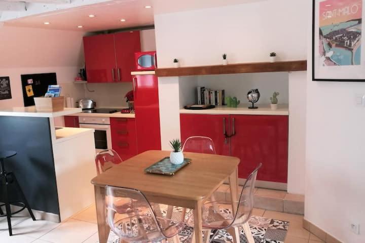 Duplex Malo Servan A 100m Intra Muros A 7min A Pied *